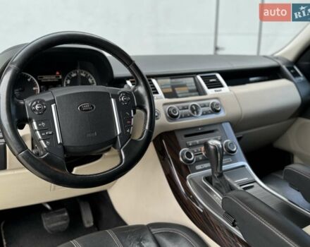 Чорний Ленд Ровер Range Rover Sport, об'ємом двигуна 3 л та пробігом 203 тис. км за 18000 $, фото 40 на Automoto.ua