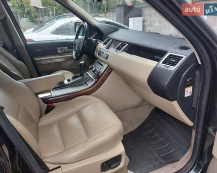 Чорний Ленд Ровер Range Rover Sport, об'ємом двигуна 3 л та пробігом 215 тис. км за 15500 $, фото 14 на Automoto.ua