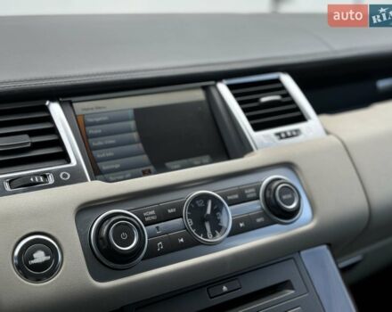 Чорний Ленд Ровер Range Rover Sport, об'ємом двигуна 3 л та пробігом 203 тис. км за 18000 $, фото 32 на Automoto.ua