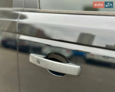 Ленд Ровер Рендж Ровер Спорт 2011 в Киеве на Automoto.ua Черный Ленд Ровер Рендж Ровер Спорт, объемом двигателя 5 л и пробегом 113 тыс. км за 14900 $, фото 14 на Automoto.ua