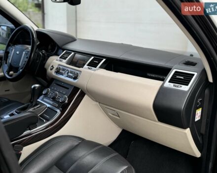 Чорний Ленд Ровер Range Rover Sport, об'ємом двигуна 3 л та пробігом 203 тис. км за 18000 $, фото 51 на Automoto.ua