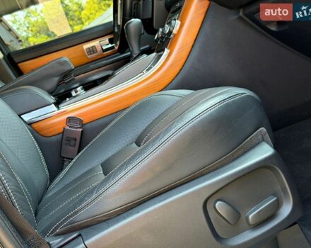 Чорний Ленд Ровер Range Rover Sport, об'ємом двигуна 5 л та пробігом 53 тис. км за 22500 $, фото 69 на Automoto.ua
