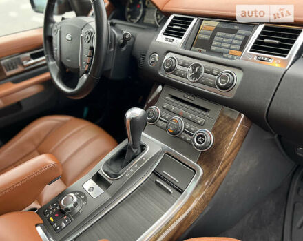 Чорний Ленд Ровер Range Rover Sport, об'ємом двигуна 3 л та пробігом 119 тис. км за 28999 $, фото 26 на Automoto.ua