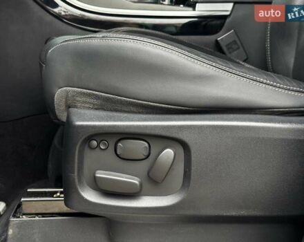 Чорний Ленд Ровер Range Rover Sport, об'ємом двигуна 3 л та пробігом 243 тис. км за 18290 $, фото 16 на Automoto.ua