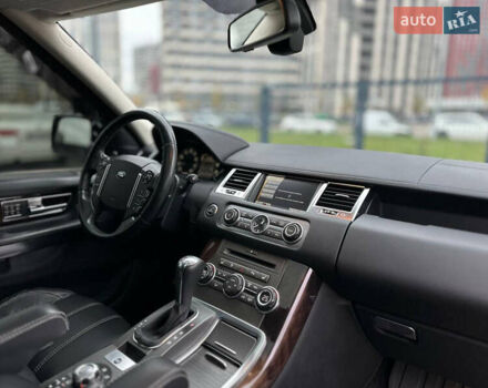 Чорний Ленд Ровер Range Rover Sport, об'ємом двигуна 5 л та пробігом 114 тис. км за 14900 $, фото 45 на Automoto.ua