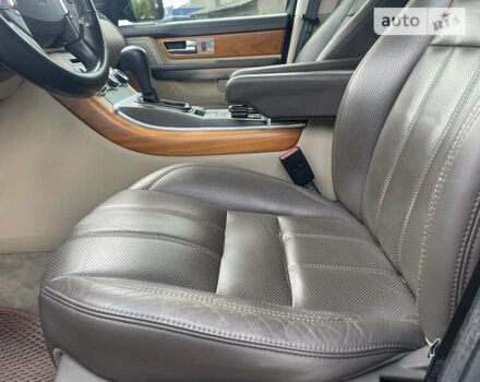 Чорний Ленд Ровер Range Rover Sport, об'ємом двигуна 3 л та пробігом 120 тис. км за 25000 $, фото 26 на Automoto.ua