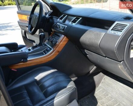 Чорний Ленд Ровер Range Rover Sport, об'ємом двигуна 5 л та пробігом 208 тис. км за 10800 $, фото 36 на Automoto.ua