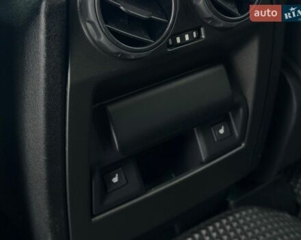 Черный Ленд Ровер Рендж Ровер Спорт, объемом двигателя 3 л и пробегом 247 тыс. км за 14990 $, фото 74 на Automoto.ua