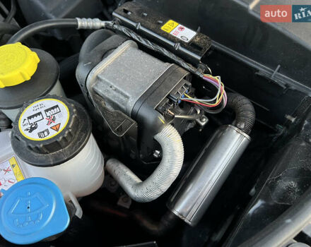 Чорний Ленд Ровер Range Rover Sport, об'ємом двигуна 3 л та пробігом 140 тис. км за 18000 $, фото 58 на Automoto.ua