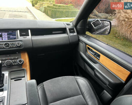 Черный Ленд Ровер Рендж Ровер Спорт, объемом двигателя 2.99 л и пробегом 91 тыс. км за 15555 $, фото 28 на Automoto.ua