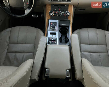 Чорний Ленд Ровер Range Rover Sport, об'ємом двигуна 3 л та пробігом 140 тис. км за 18000 $, фото 43 на Automoto.ua