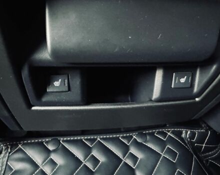 Черный Ленд Ровер Рендж Ровер Спорт, объемом двигателя 3 л и пробегом 240 тыс. км за 15000 $, фото 20 на Automoto.ua