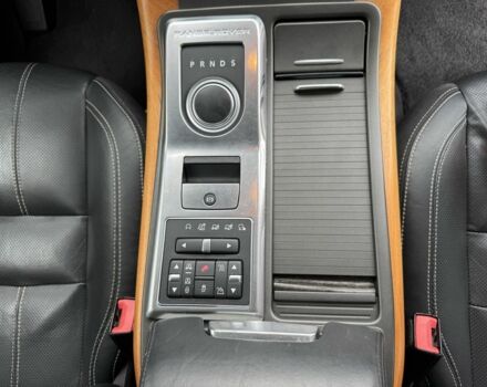 Чорний Ленд Ровер Range Rover Sport, об'ємом двигуна 3 л та пробігом 214 тис. км за 17896 $, фото 21 на Automoto.ua