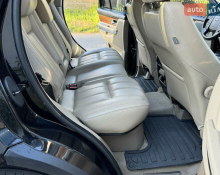 Чорний Ленд Ровер Range Rover Sport, об'ємом двигуна 5 л та пробігом 130 тис. км за 19300 $, фото 29 на Automoto.ua