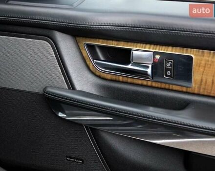 Чорний Ленд Ровер Range Rover Sport, об'ємом двигуна 3 л та пробігом 191 тис. км за 16800 $, фото 17 на Automoto.ua