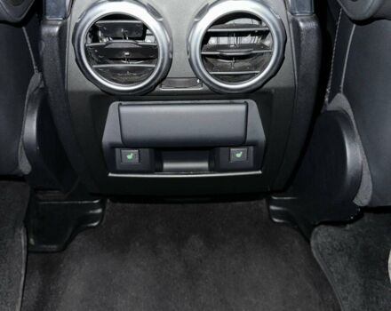 Чорний Ленд Ровер Range Rover Sport, об'ємом двигуна 3 л та пробігом 211 тис. км за 18000 $, фото 31 на Automoto.ua
