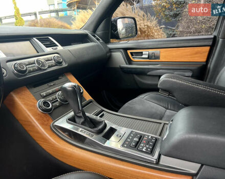 Черный Ленд Ровер Рендж Ровер Спорт, объемом двигателя 2.99 л и пробегом 91 тыс. км за 15555 $, фото 18 на Automoto.ua