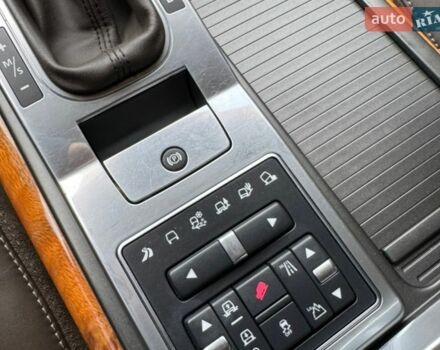 Чорний Ленд Ровер Range Rover Sport, об'ємом двигуна 5 л та пробігом 140 тис. км за 13899 $, фото 16 на Automoto.ua