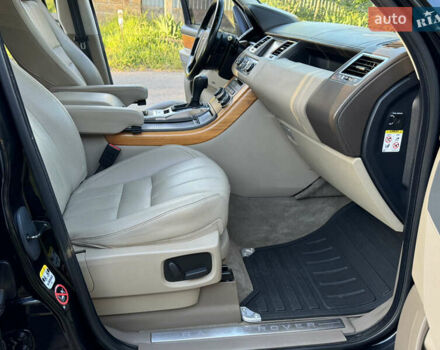 Чорний Ленд Ровер Range Rover Sport, об'ємом двигуна 5 л та пробігом 130 тис. км за 19300 $, фото 32 на Automoto.ua