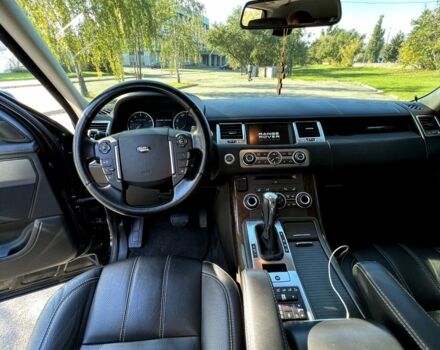 Чорний Ленд Ровер Range Rover Sport, об'ємом двигуна 5 л та пробігом 143 тис. км за 26800 $, фото 17 на Automoto.ua