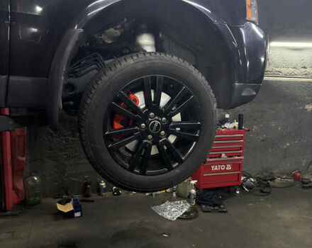 Черный Ленд Ровер Рендж Ровер Спорт, объемом двигателя 2.99 л и пробегом 225 тыс. км за 11500 $, фото 19 на Automoto.ua