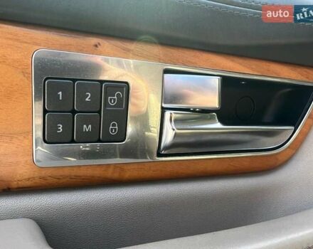 Чорний Ленд Ровер Range Rover Sport, об'ємом двигуна 3 л та пробігом 136 тис. км за 19000 $, фото 12 на Automoto.ua