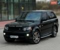 Черный Ленд Ровер Рендж Ровер Спорт, объемом двигателя 5 л и пробегом 215 тыс. км за 15500 $, фото 1 на Automoto.ua