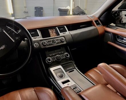 Чорний Ленд Ровер Range Rover Sport, об'ємом двигуна 3 л та пробігом 236 тис. км за 17000 $, фото 12 на Automoto.ua