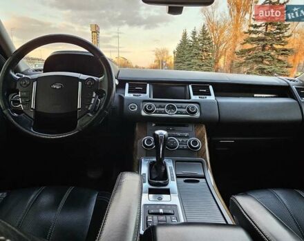 Черный Ленд Ровер Рендж Ровер Спорт, объемом двигателя 2.99 л и пробегом 206 тыс. км за 11900 $, фото 2 на Automoto.ua