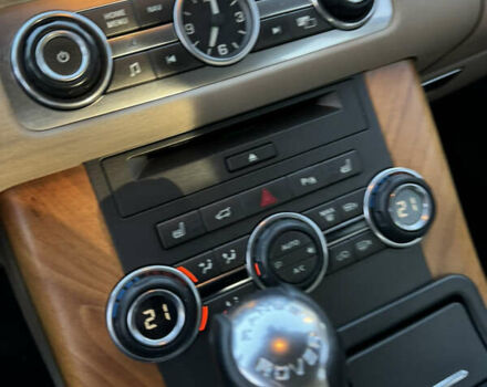 Чорний Ленд Ровер Range Rover Sport, об'ємом двигуна 5 л та пробігом 130 тис. км за 19300 $, фото 36 на Automoto.ua