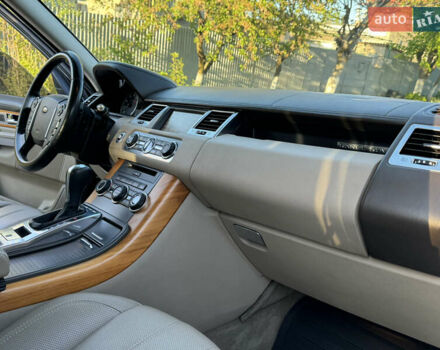 Чорний Ленд Ровер Range Rover Sport, об'ємом двигуна 5 л та пробігом 130 тис. км за 19300 $, фото 34 на Automoto.ua