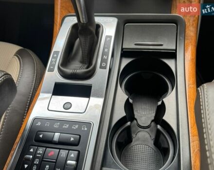 Чорний Ленд Ровер Range Rover Sport, об'ємом двигуна 5 л та пробігом 140 тис. км за 13899 $, фото 57 на Automoto.ua