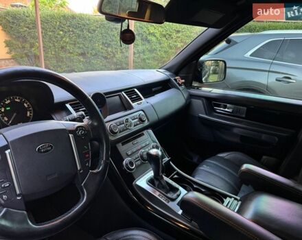 Чорний Ленд Ровер Range Rover Sport, об'ємом двигуна 5 л та пробігом 195 тис. км за 14000 $, фото 26 на Automoto.ua