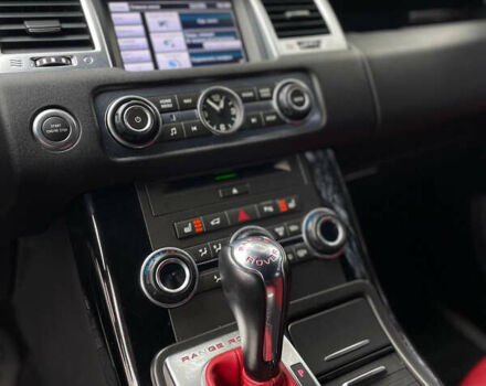 Черный Ленд Ровер Рендж Ровер Спорт, объемом двигателя 2.99 л и пробегом 196 тыс. км за 19900 $, фото 15 на Automoto.ua