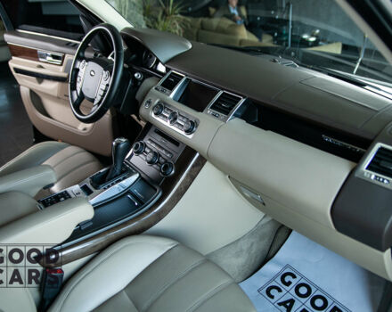 Чорний Ленд Ровер Range Rover Sport, об'ємом двигуна 3 л та пробігом 87 тис. км за 37500 $, фото 24 на Automoto.ua