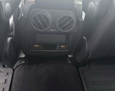 Чорний Ленд Ровер Range Rover Sport, об'ємом двигуна 2.99 л та пробігом 219 тис. км за 14000 $, фото 23 на Automoto.ua