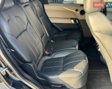 Чорний Ленд Ровер Range Rover Sport, об'ємом двигуна 5 л та пробігом 197 тис. км за 26990 $, фото 17 на Automoto.ua