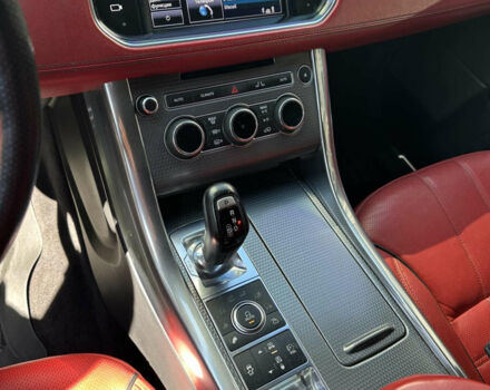 Чорний Ленд Ровер Range Rover Sport, об'ємом двигуна 5 л та пробігом 178 тис. км за 31000 $, фото 10 на Automoto.ua