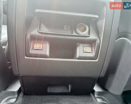 Чорний Ленд Ровер Range Rover Sport, об'ємом двигуна 2.99 л та пробігом 219 тис. км за 19500 $, фото 22 на Automoto.ua