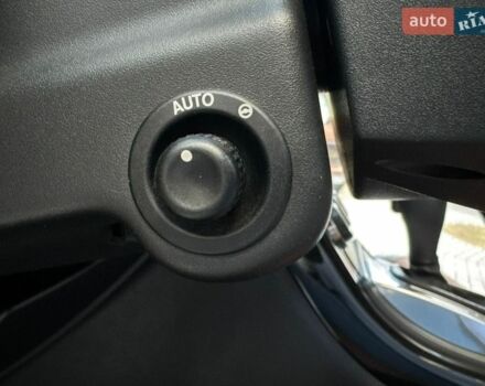 Чорний Ленд Ровер Range Rover Sport, об'ємом двигуна 3 л та пробігом 184 тис. км за 24950 $, фото 61 на Automoto.ua