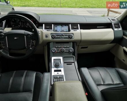 Чорний Ленд Ровер Range Rover Sport, об'ємом двигуна 3 л та пробігом 205 тис. км за 30000 $, фото 6 на Automoto.ua
