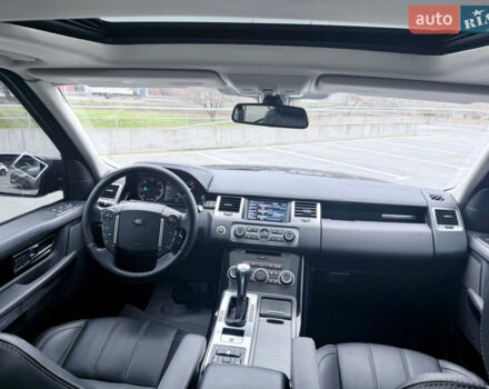 Чорний Ленд Ровер Range Rover Sport, об'ємом двигуна 2.99 л та пробігом 219 тис. км за 14000 $, фото 25 на Automoto.ua