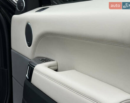 Чорний Ленд Ровер Range Rover Sport, об'ємом двигуна 5 л та пробігом 45 тис. км за 39000 $, фото 40 на Automoto.ua