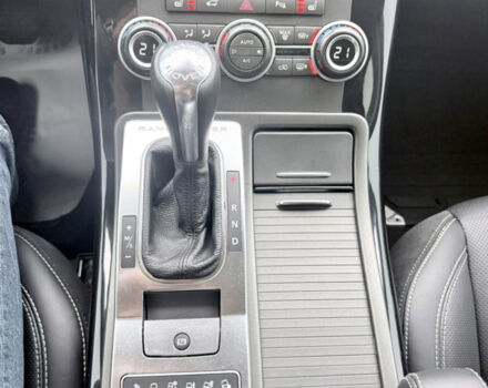 Чорний Ленд Ровер Range Rover Sport, об'ємом двигуна 2.99 л та пробігом 219 тис. км за 14000 $, фото 17 на Automoto.ua