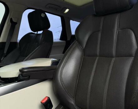 Черный Ленд Ровер Рендж Ровер Спорт, объемом двигателя 5 л и пробегом 139 тыс. км за 27899 $, фото 9 на Automoto.ua