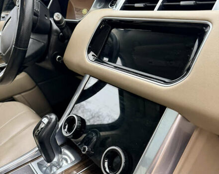 Чорний Ленд Ровер Range Rover Sport, об'ємом двигуна 3 л та пробігом 124 тис. км за 24999 $, фото 48 на Automoto.ua
