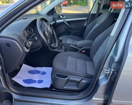 Чорний Ленд Ровер Range Rover Sport, об'ємом двигуна 4.37 л та пробігом 171 тис. км за 31000 $, фото 69 на Automoto.ua