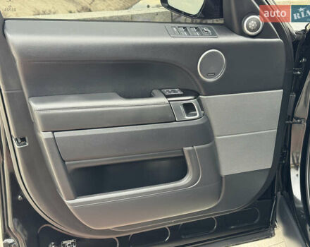 Черный Ленд Ровер Рендж Ровер Спорт, объемом двигателя 3 л и пробегом 46 тыс. км за 31000 $, фото 20 на Automoto.ua