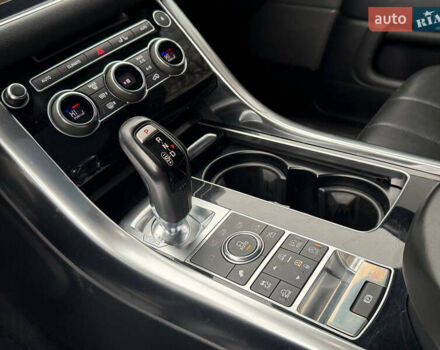 Чорний Ленд Ровер Range Rover Sport, об'ємом двигуна 2.99 л та пробігом 84 тис. км за 31900 $, фото 26 на Automoto.ua