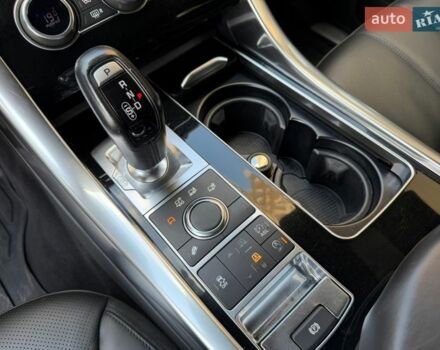 Чорний Ленд Ровер Range Rover Sport, об'ємом двигуна 2.99 л та пробігом 130 тис. км за 29000 $, фото 31 на Automoto.ua